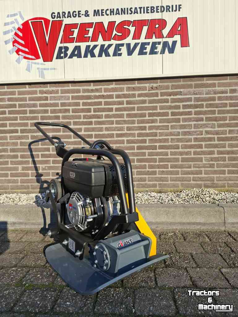 Vibrationplatten Giant GP2155D