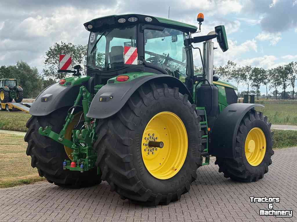 Schlepper / Traktor John Deere 6R250