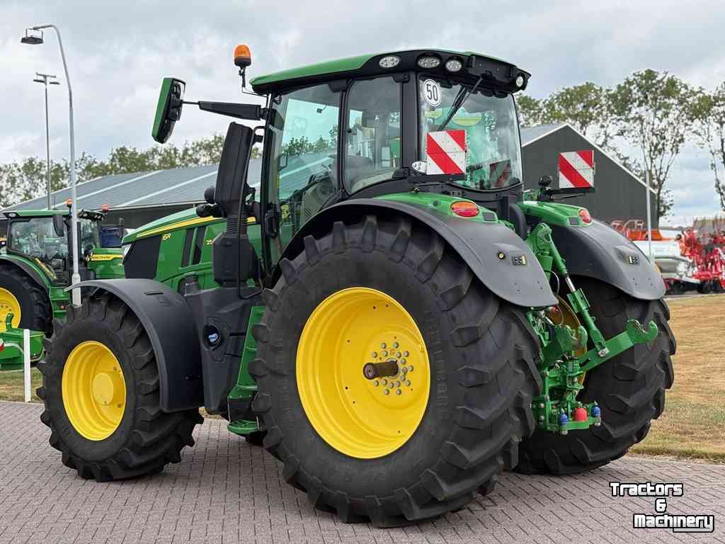Schlepper / Traktor John Deere 6R250