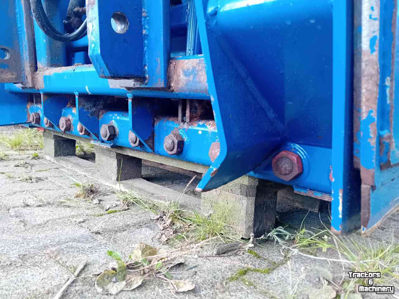 Silageschneidezange AP NP 1600 HA-IB Kuilhapper met afschuiver en inzetbak