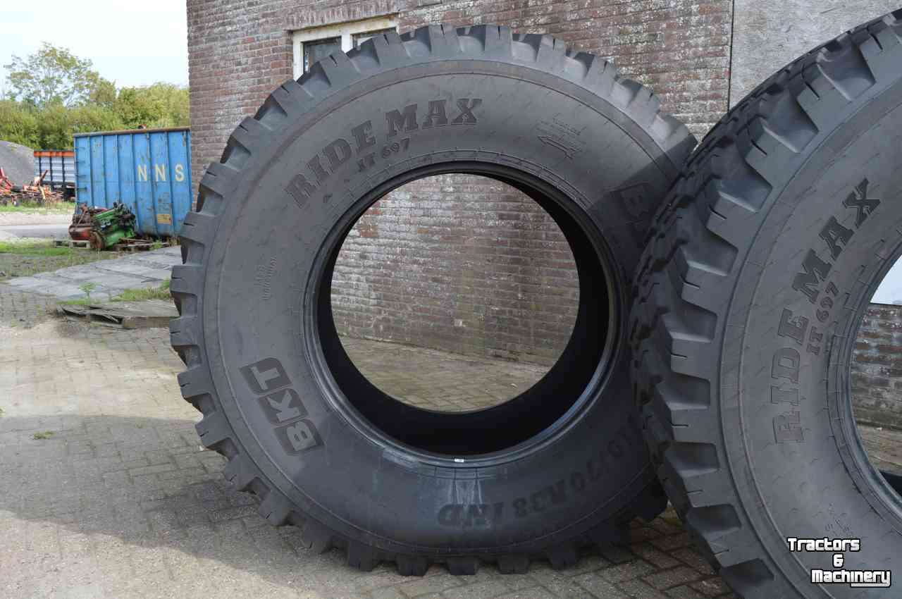 Räder, Reifen, Felgen & Distanzringe BKT ridemax 697 710/70r38 90%