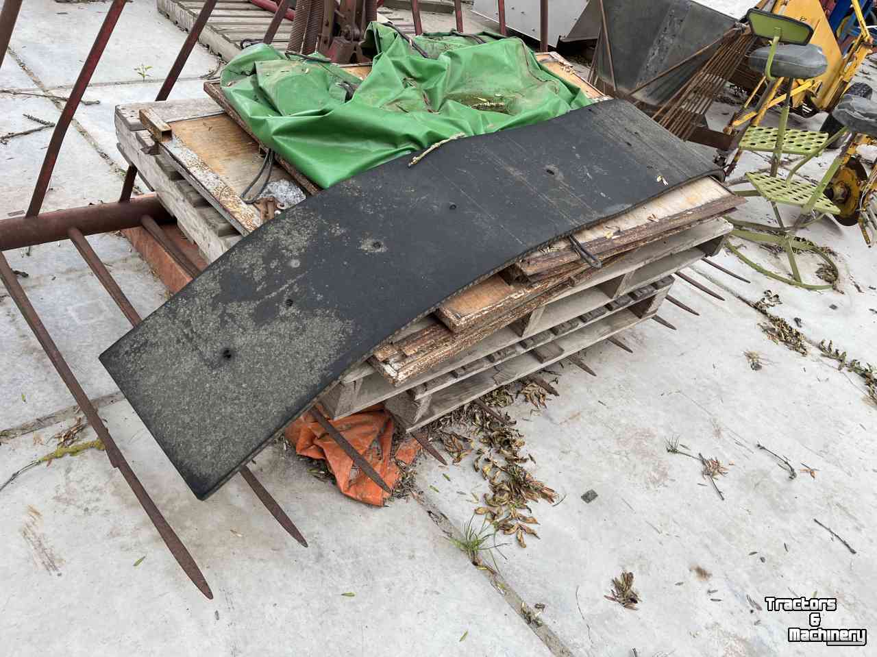 Sonstiges Maschinen und Zubehör für Werkstatt und Hof  Rubber schuif 270 cm
