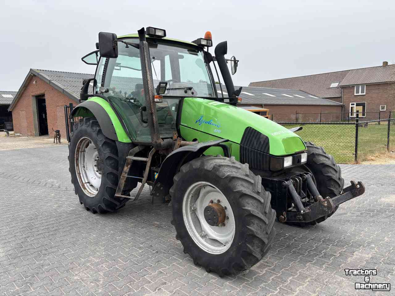 Schlepper / Traktor Deutz agrotron 120