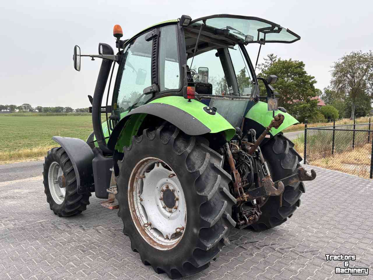 Schlepper / Traktor Deutz agrotron 120