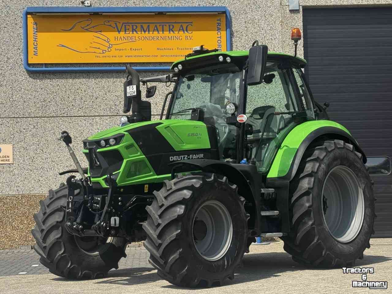 Schlepper / Traktor Deutz-Fahr Agrotron 6150-4 TTV vario Fronthef Stage V  Lucht Hydr rem vol GPS 40/50km