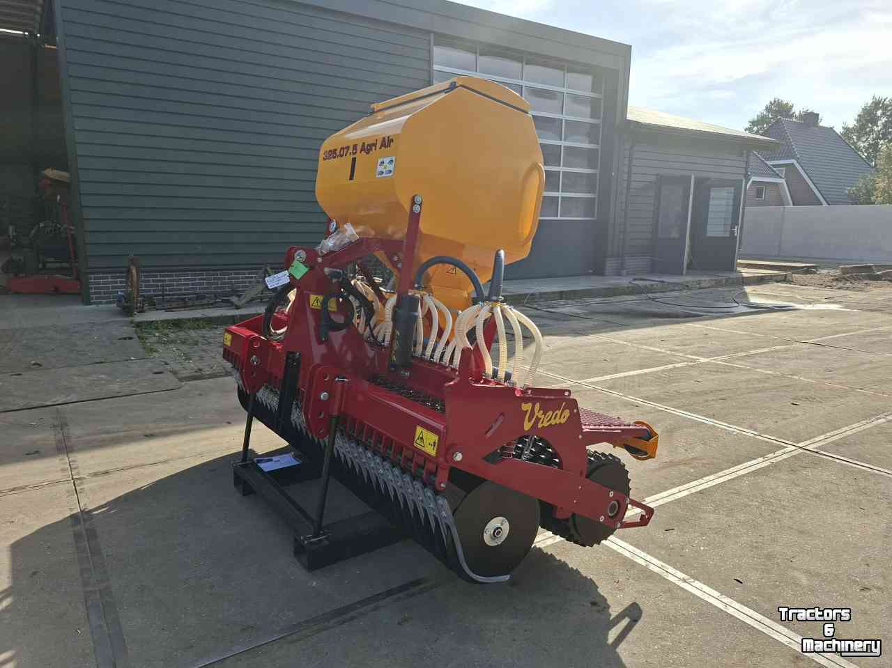 Durchsämaschine Vredo Agri Air DZ 325.075