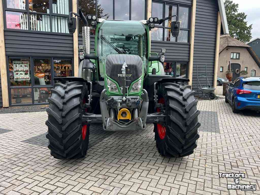 Schlepper / Traktoren Fendt 720