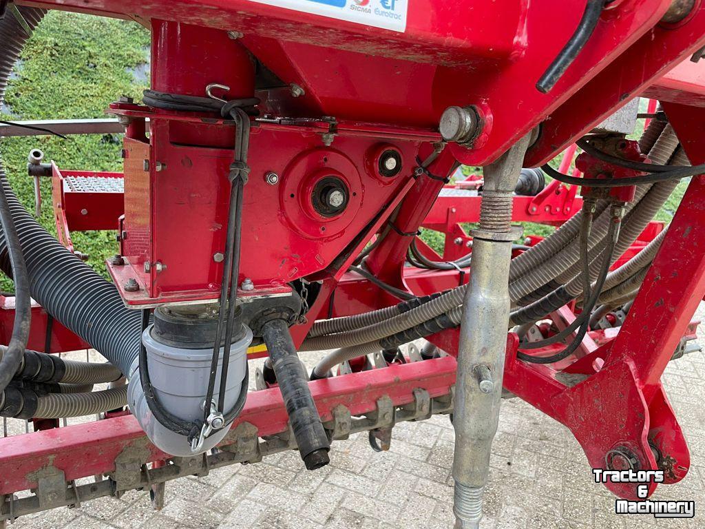 Drillmaschine Lely ZAAIMACHINE TYPE POLYMAT