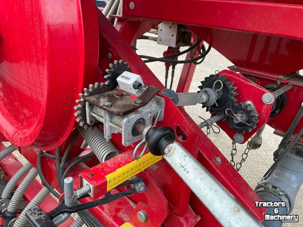Drillmaschine Lely ZAAIMACHINE TYPE POLYMAT