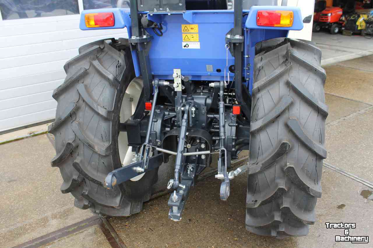 Gartentraktoren Iseki TLE4550 mechanisch handgeschakelde compacttrekker tuinbouwtractor trekkerbanden