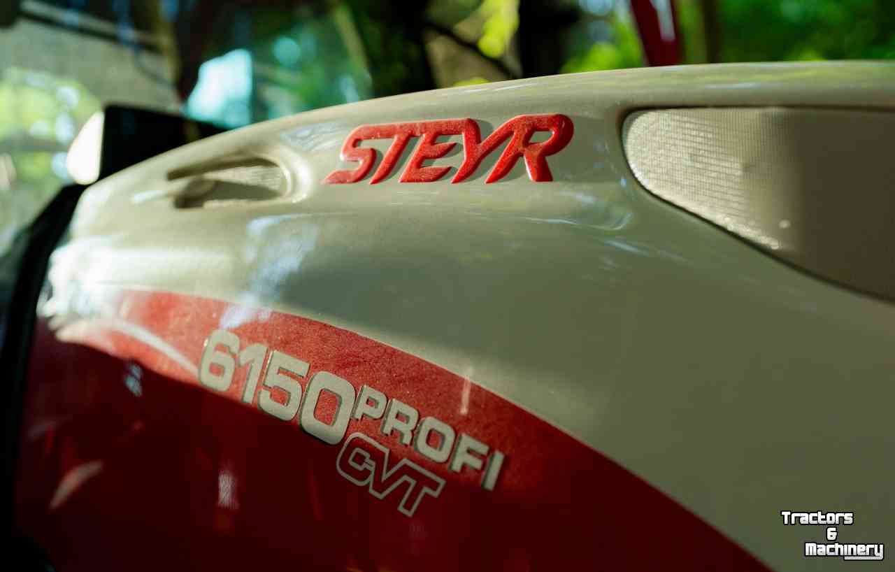 Schlepper / Traktor Steyr Profi 6150 CVT