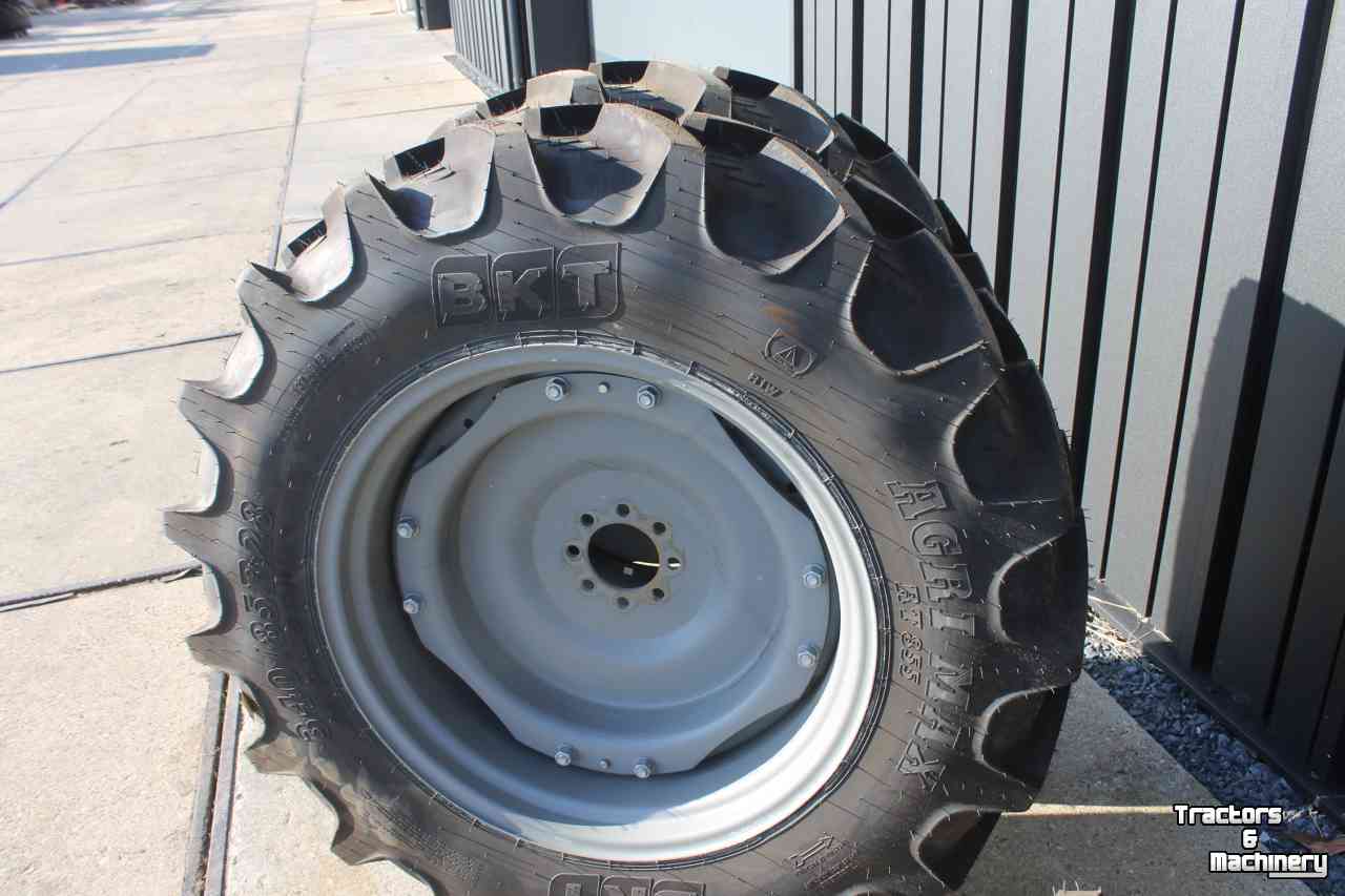 Räder, Reifen, Felgen & Distanzringe BKT 340/85R28 Agrimax RT855 trekkerbanden tractorbanden wielen/velgen