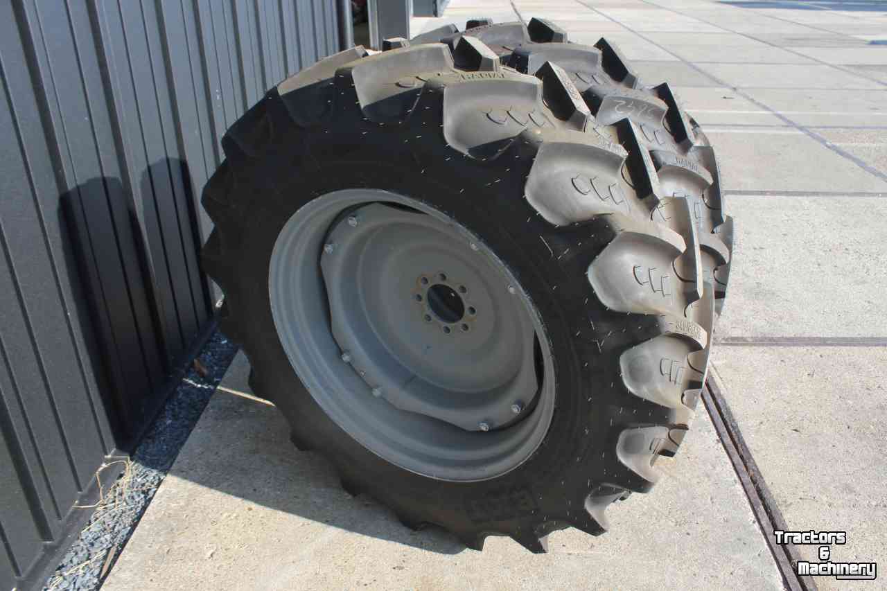 Räder, Reifen, Felgen & Distanzringe BKT 340/85R28 Agrimax RT855 trekkerbanden tractorbanden wielen/velgen