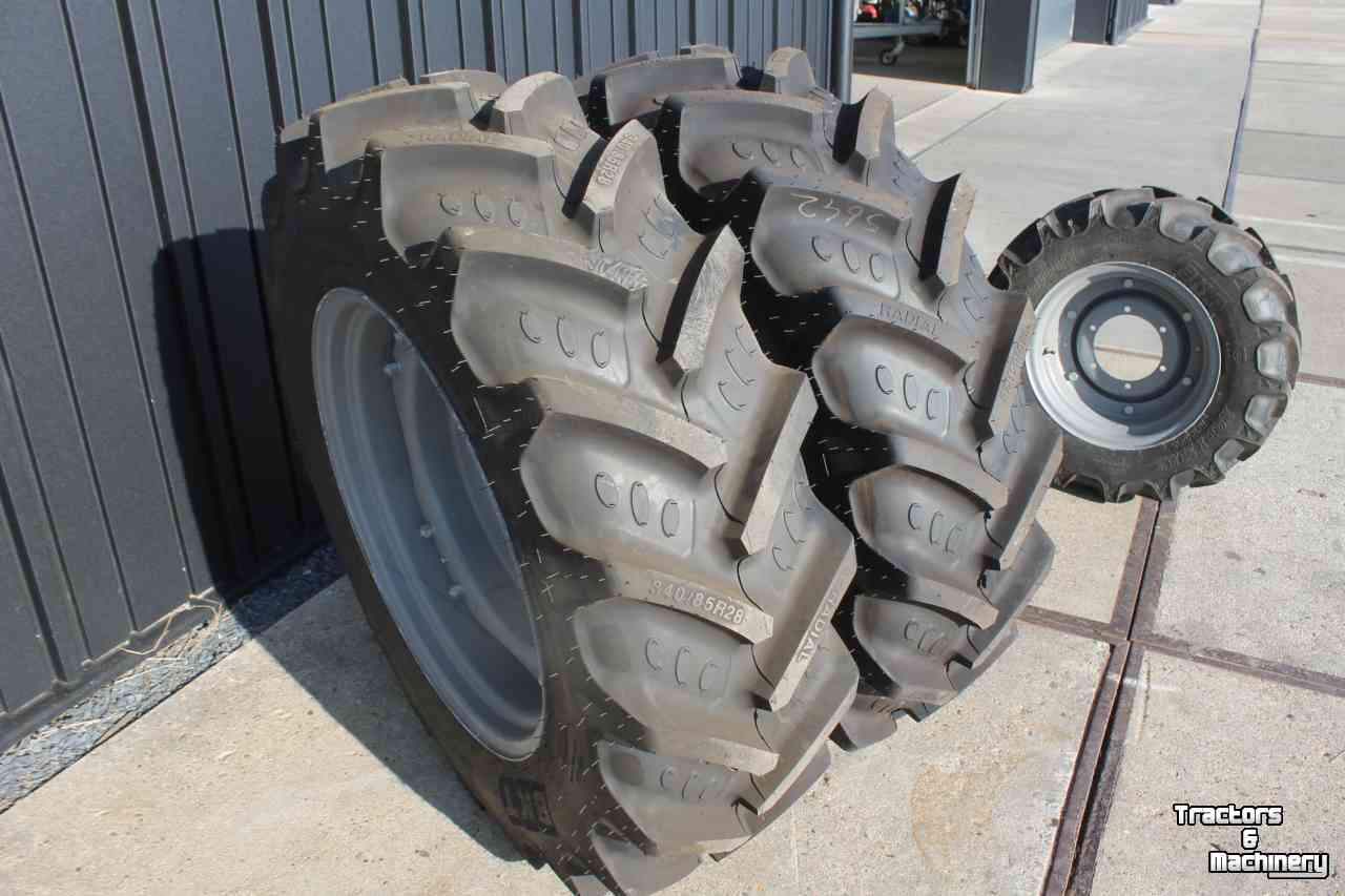 Räder, Reifen, Felgen & Distanzringe BKT 340/85R28 Agrimax RT855 trekkerbanden tractorbanden wielen/velgen