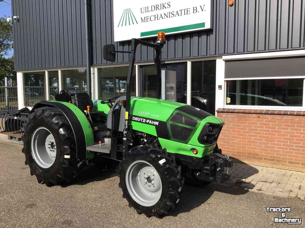 Schlepper / Traktor Deutz-Fahr 5080 DF Keyline