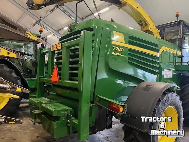 Feldhäcksler John Deere 7780