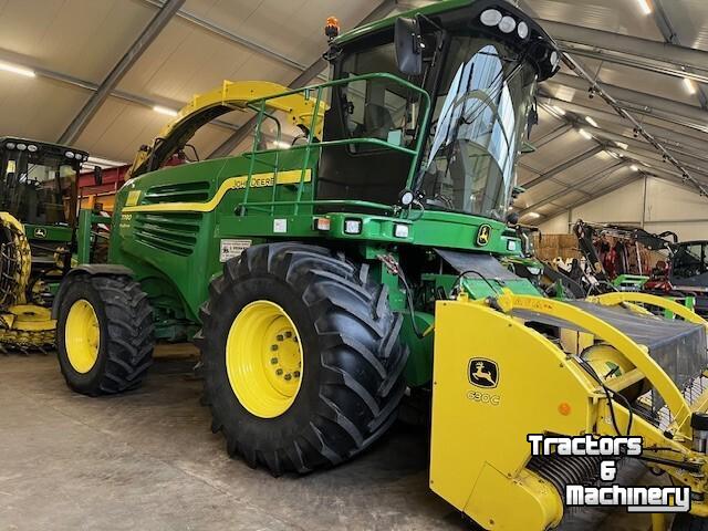 Feldhäcksler John Deere 7780