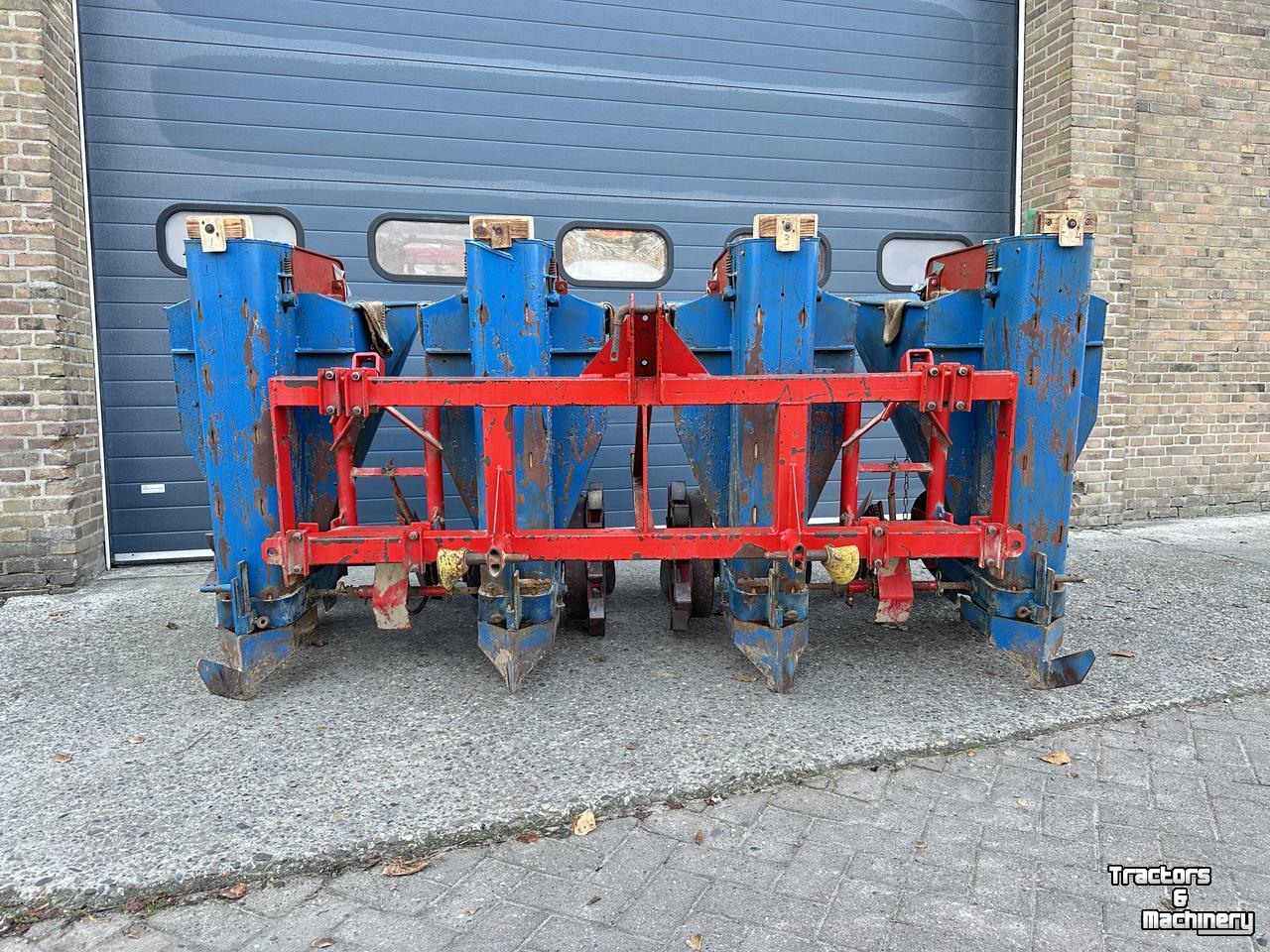 Kartoffellegemaschine Gruse POOTMACHINE