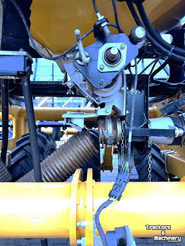 Direkt-Sämaschine McConnel SEEDAERATOR 3,0 m Direktsaatmaschine