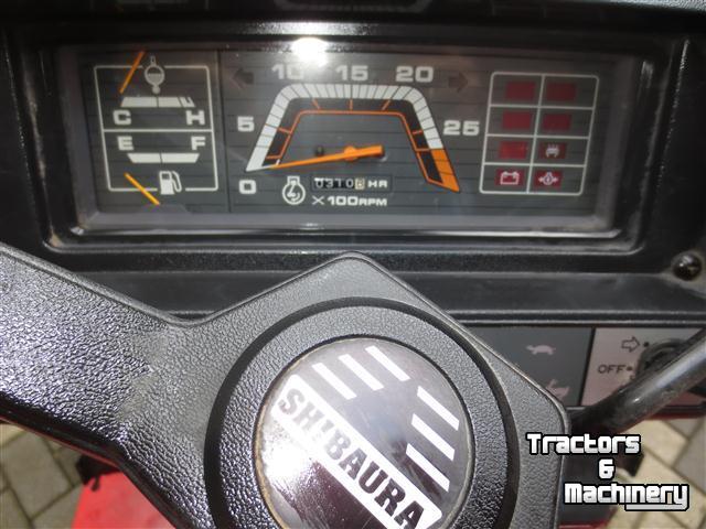 Obsttraktor Shibaura 313