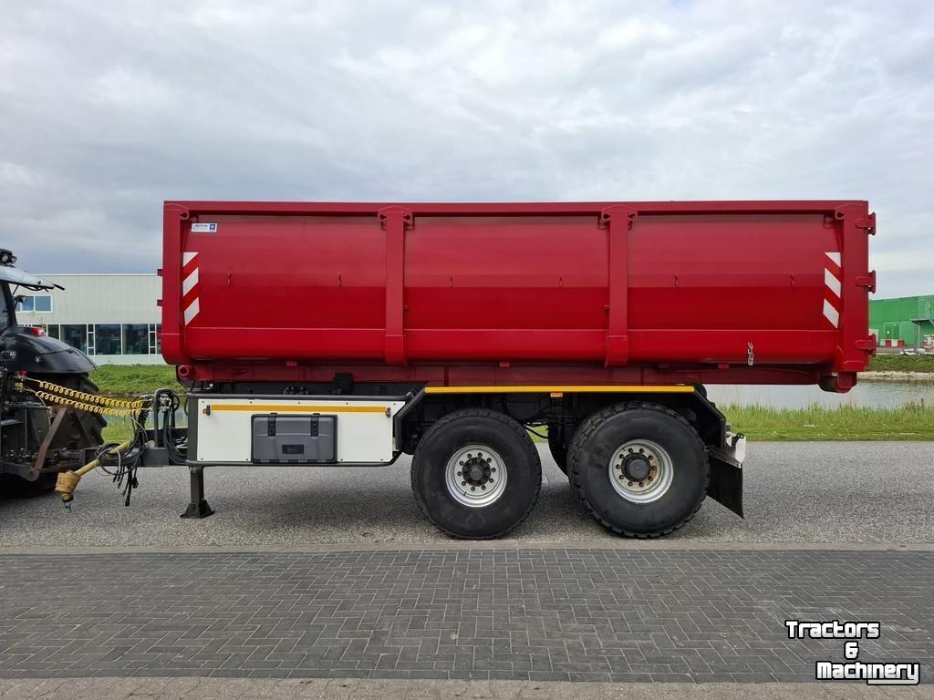 Hakenlift-Container System  HAAKARM Carrier 24