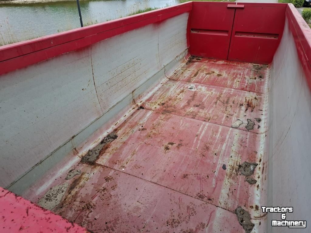 Hakenlift-Container System  HAAKARM Carrier 24