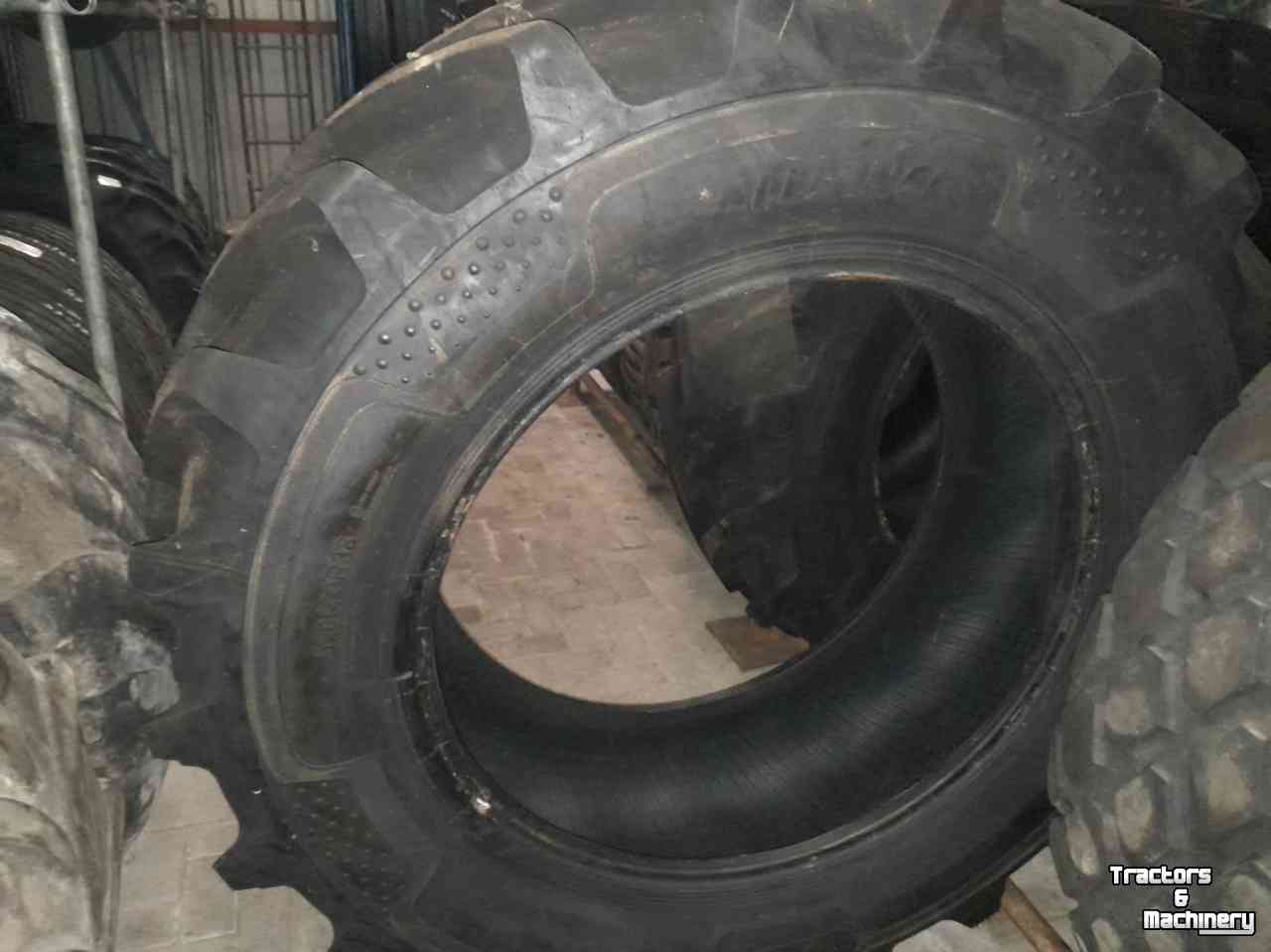 Räder, Reifen, Felgen & Distanzringe Alliance banden set 420/70R28