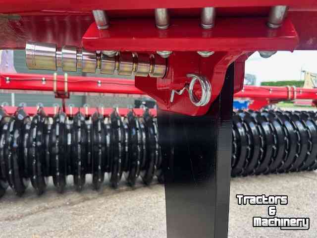 Grubber He-Va Sub-Tiller