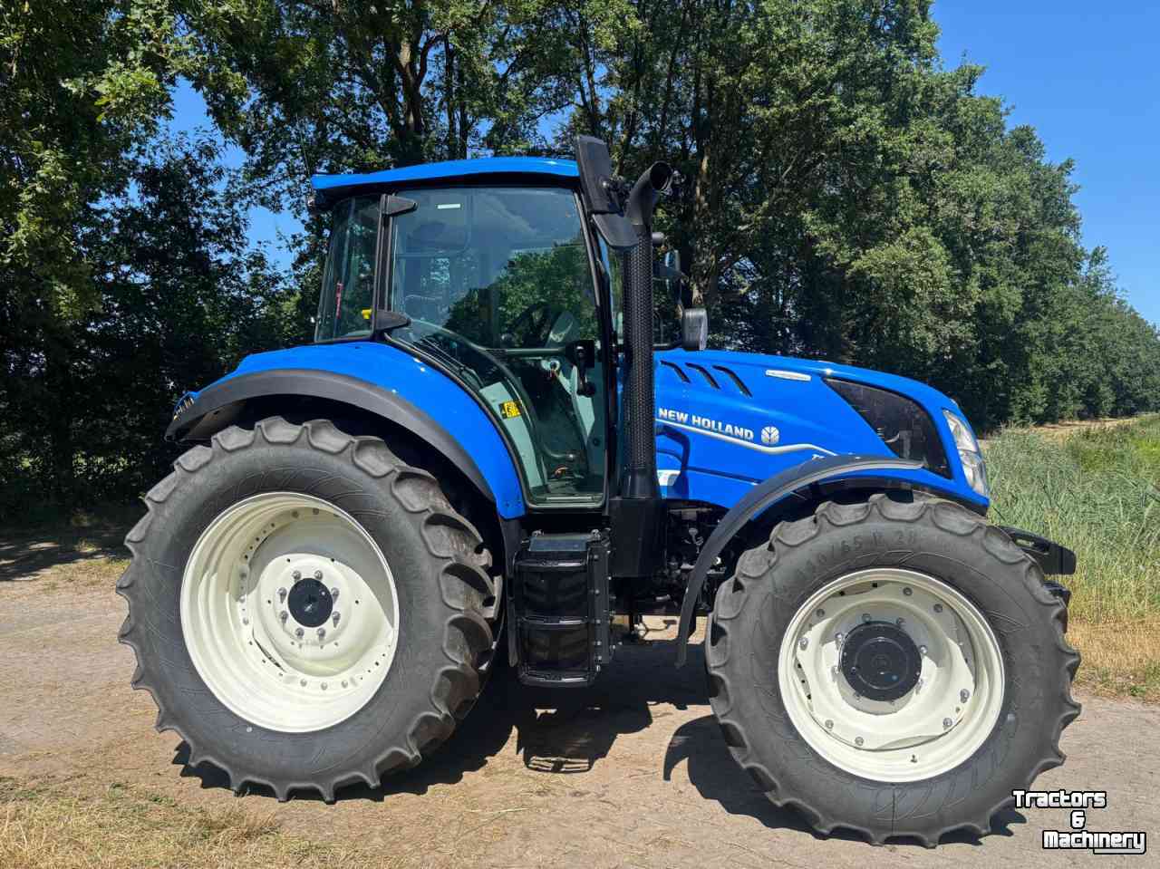 Schlepper / Traktor New Holland T5 120 EC