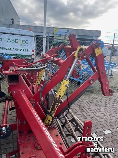 Kreiselegge Lely rotorkopeg 35 met openrol en hydraulische hef