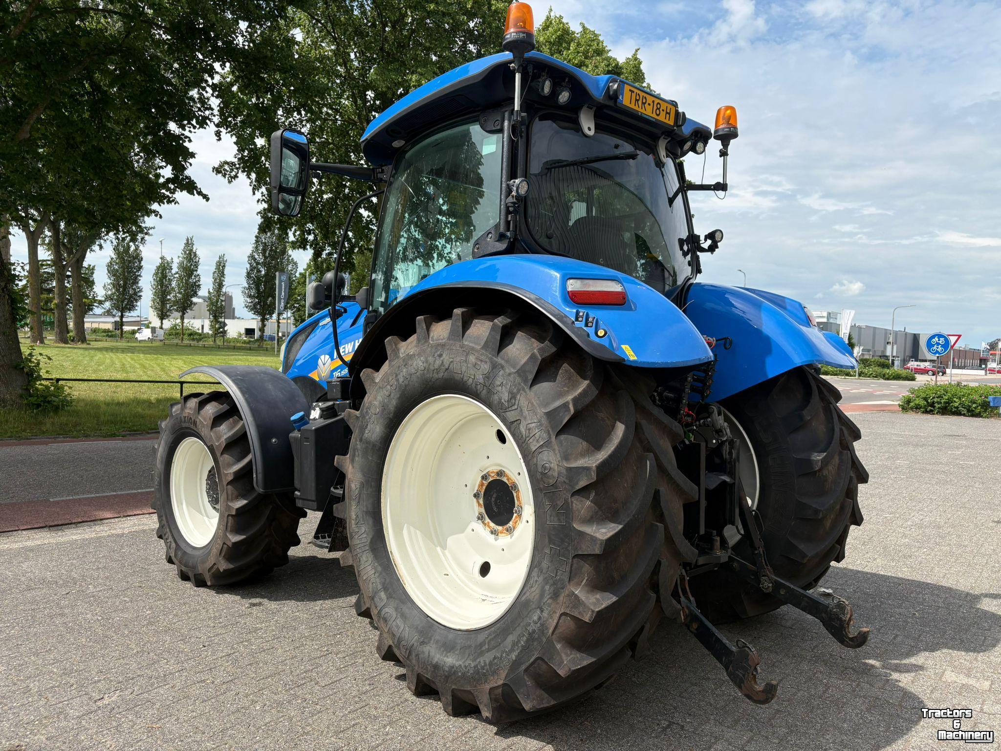 Schlepper / Traktor New Holland T6.155 AutoCommand