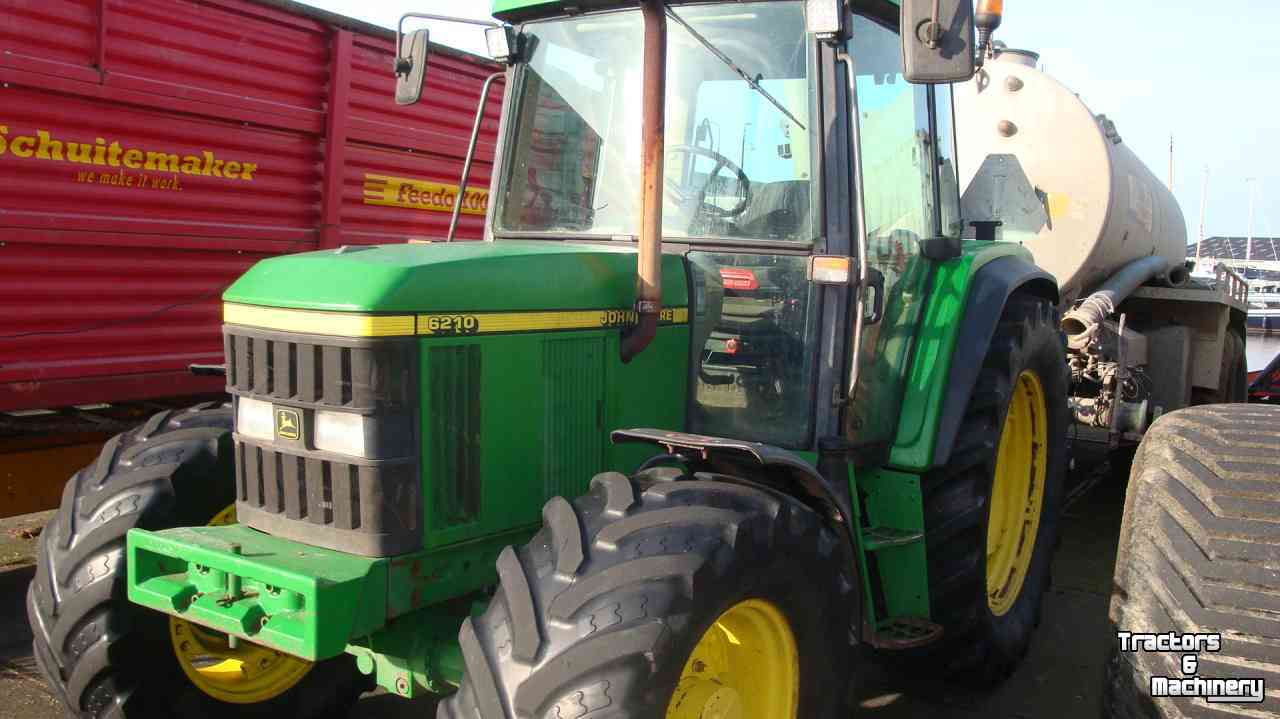 Schlepper / Traktoren John Deere 6210 SE