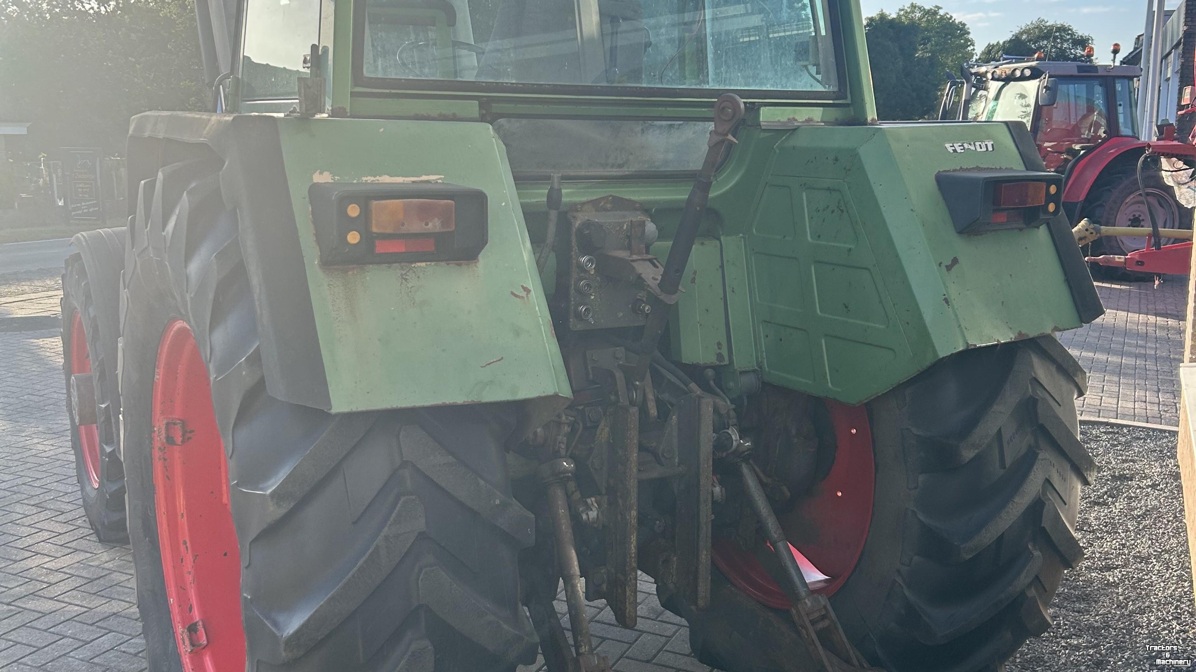 Schlepper / Traktor Fendt Fendt FARMER 311LSA TURBOMATIK