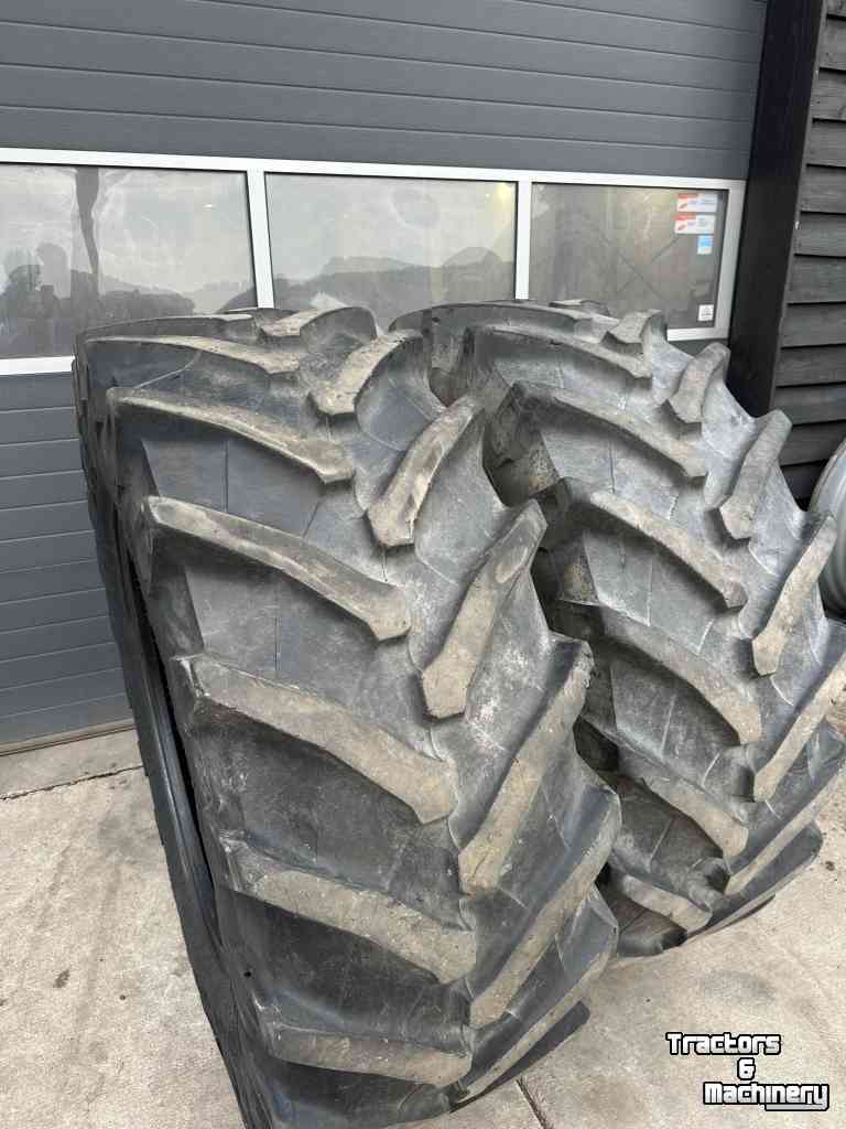Räder, Reifen, Felgen & Distanzringe Trelleborg 540/65R34