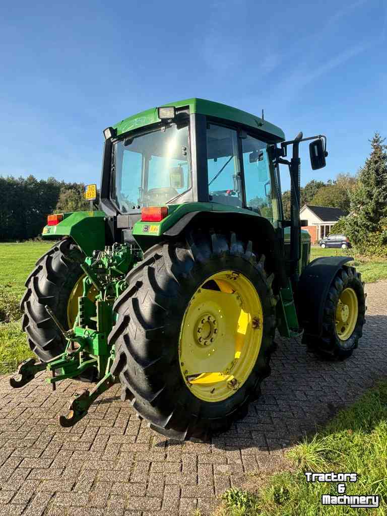 Schlepper / Traktor John Deere 6400