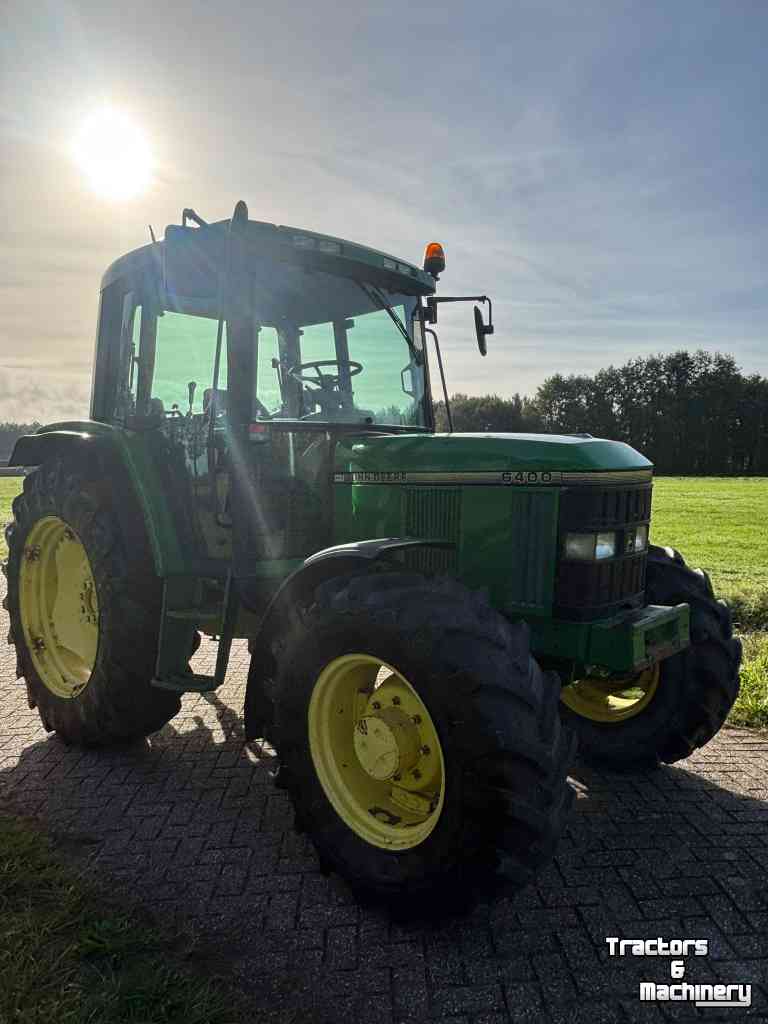 Schlepper / Traktor John Deere 6400
