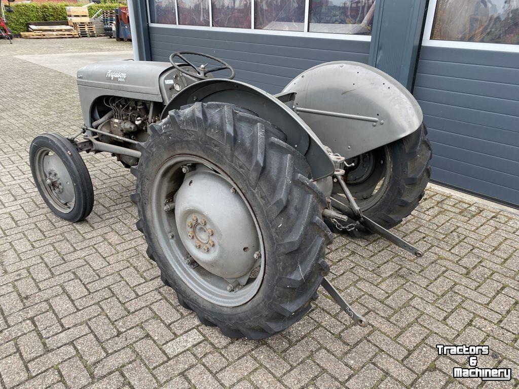 Schlepper / Traktor Massey Ferguson TEF