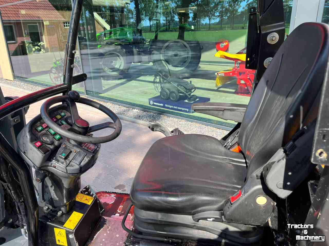 Radlader Giant D337T