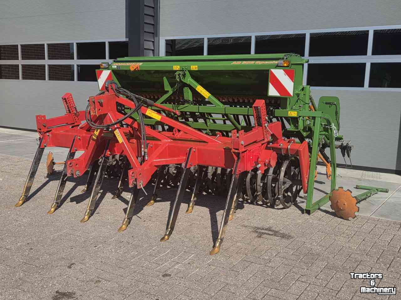 Sämaschine-Kombination Amazone AD 303 Special opbouw zaaimachine