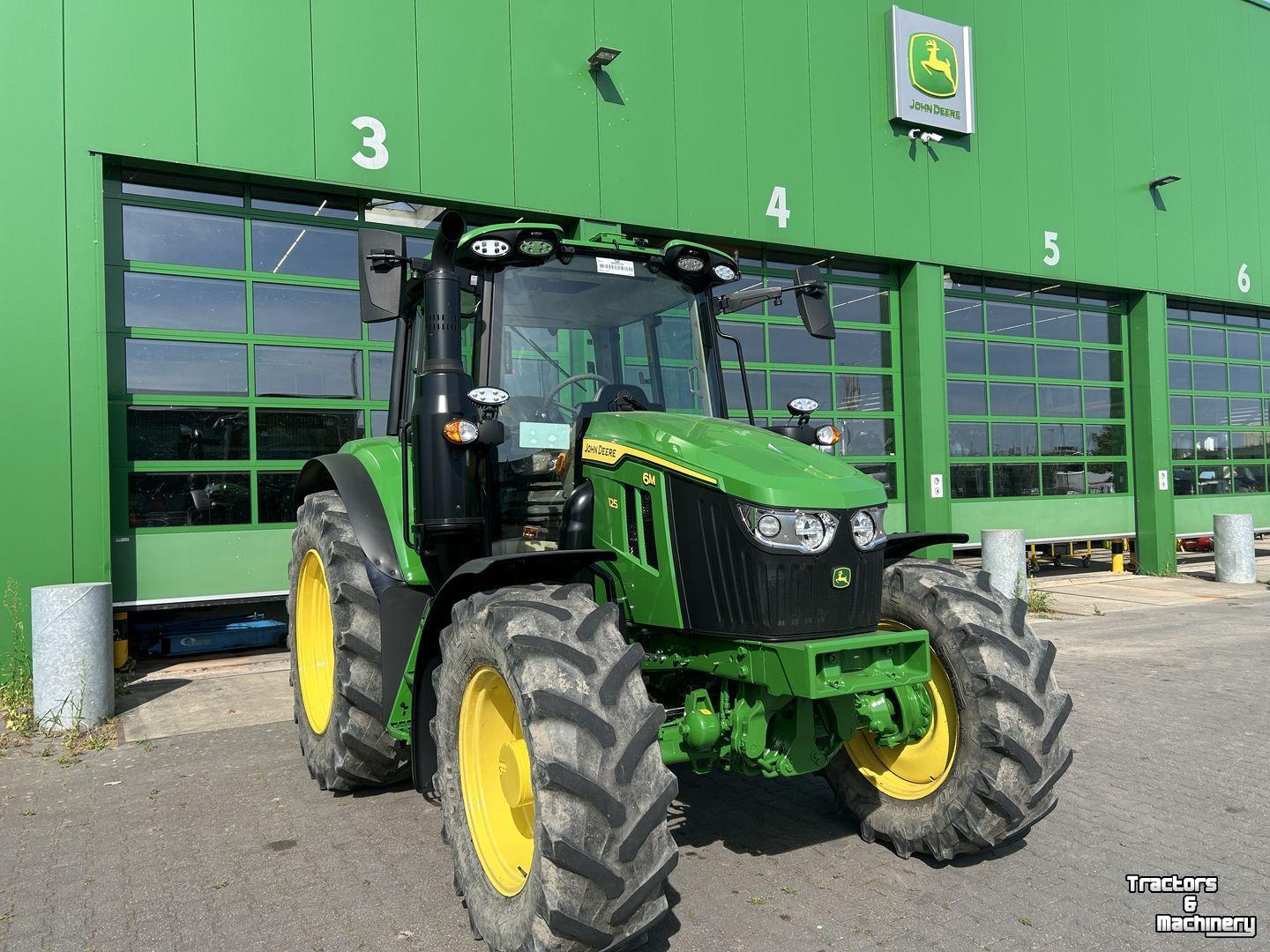Schlepper / Traktor John Deere 6M 125