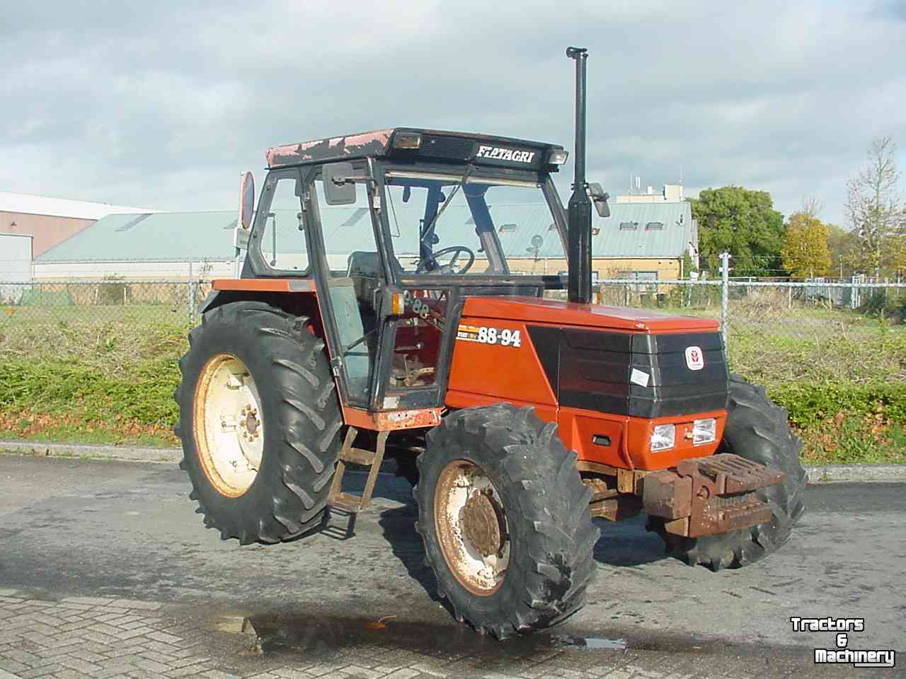 Schlepper / Traktoren Fiat 88-94 DT