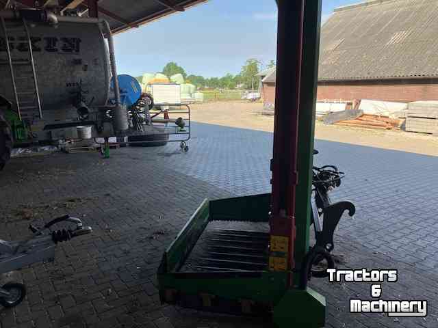 Siloblockschneider Strautmann HQ2500+