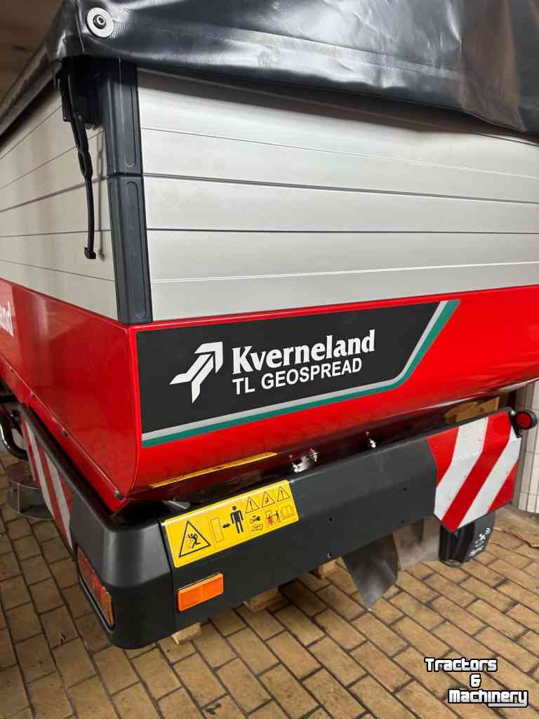 Düngerstreuer Kverneland TL 1875 Geospread
