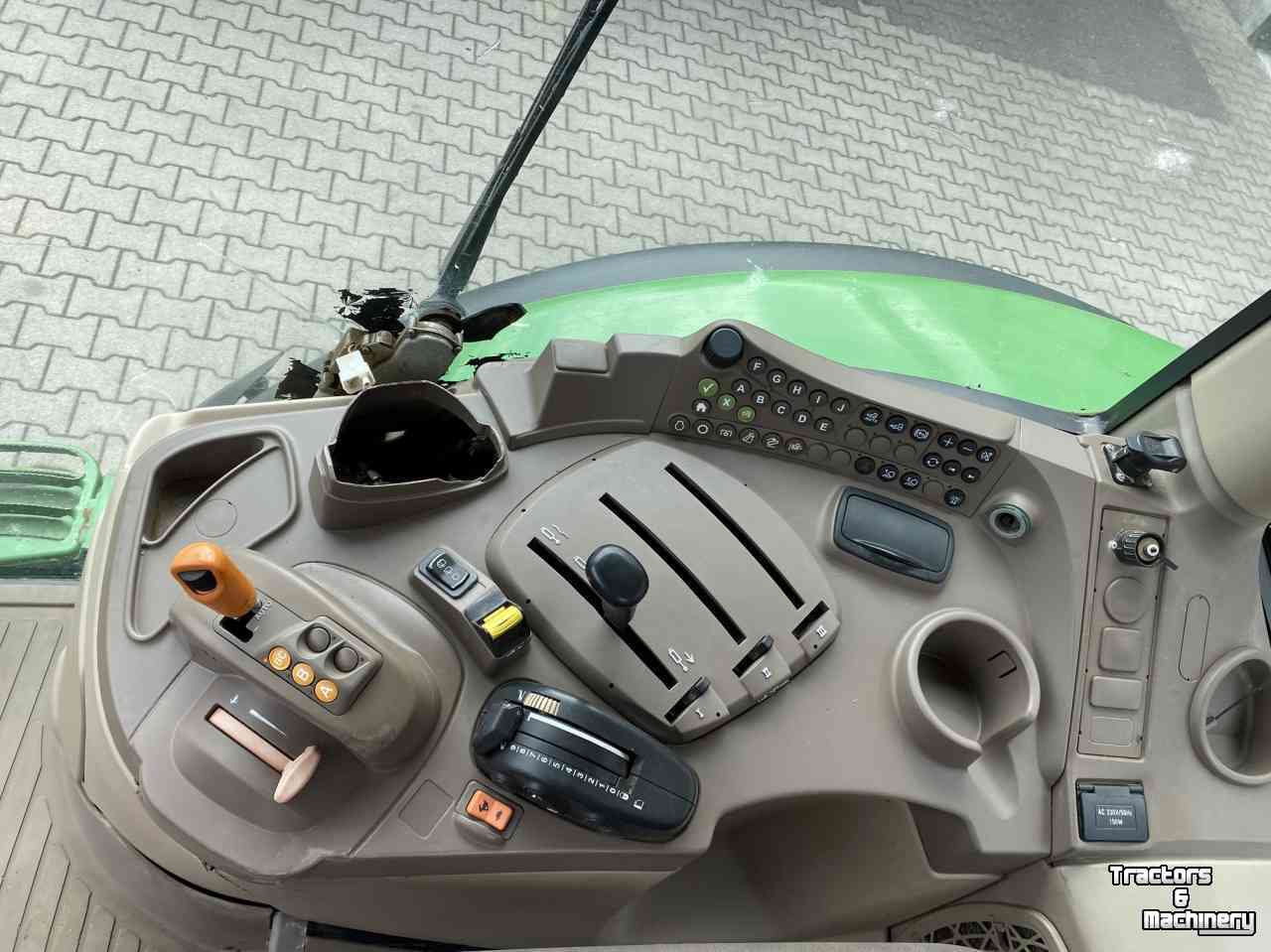 Schlepper / Traktor John Deere 6140R