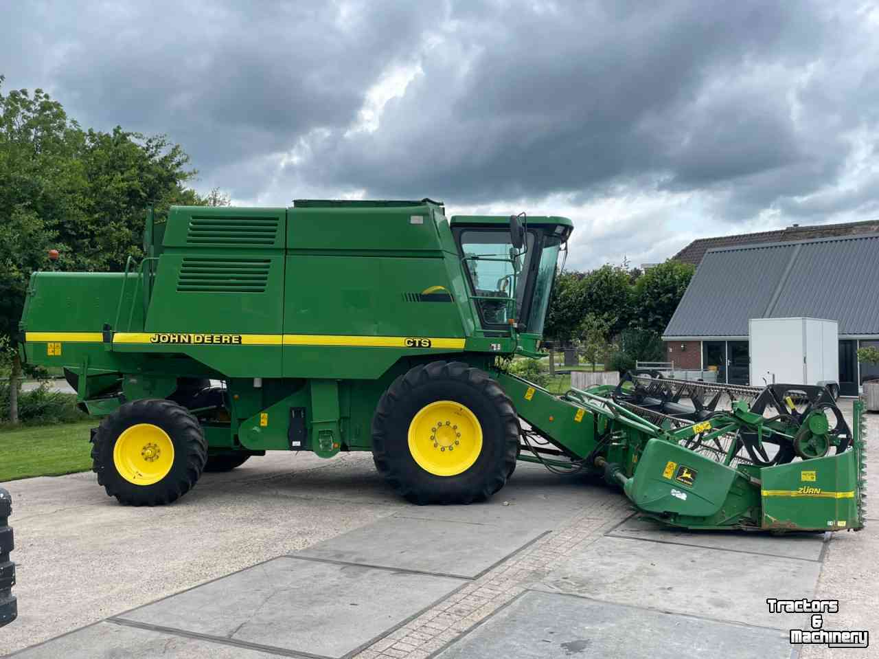 Mähdrescher John Deere CTS Combine 6.5 meter maaibord
