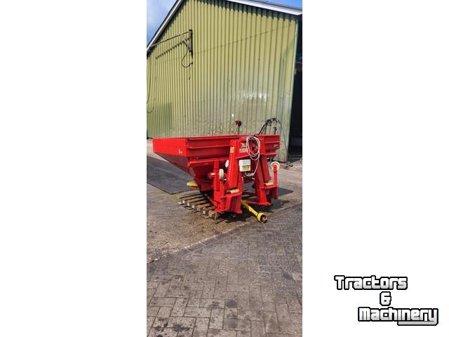 Düngerstreuer Lely SE Centermatic met centronic strooicomputer