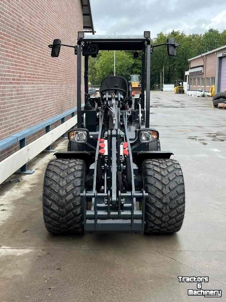 Teleskopradlader Pitbull X25S-45CRT
