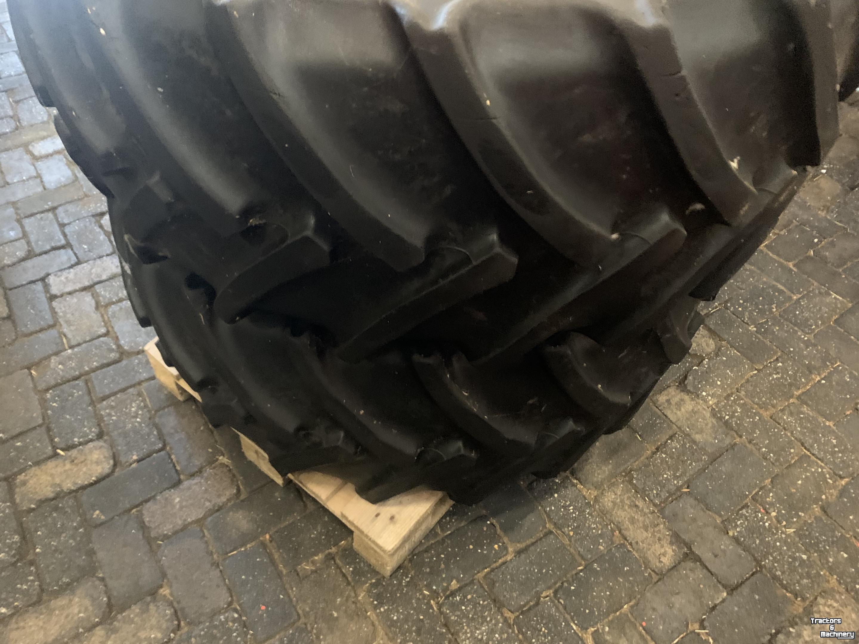 Räder, Reifen, Felgen & Distanzringe Continental 540/65R28 op Fendt velg