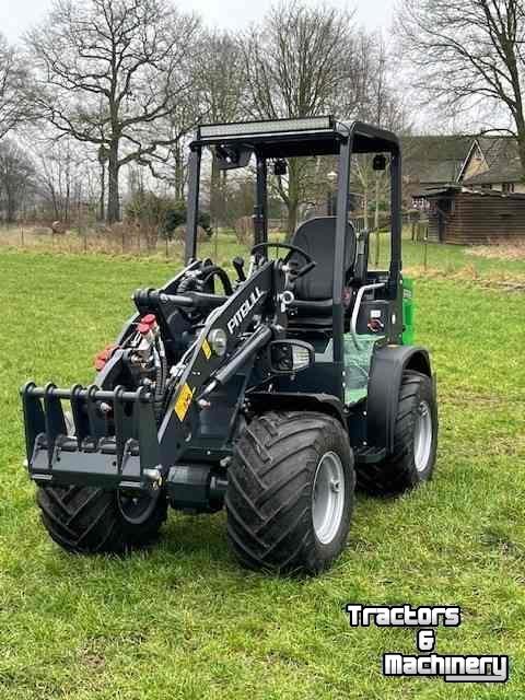 Teleskopradlader Pitbull X27-50E