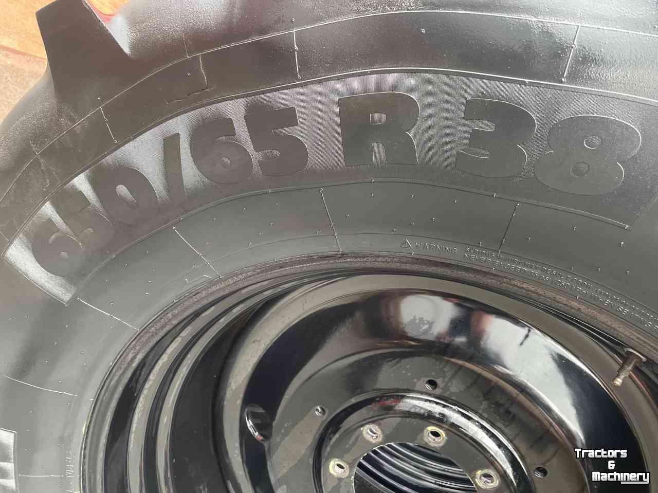 Räder, Reifen, Felgen & Distanzringe Michelin 650x65R38 Multibib